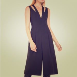 BCBG Cropped jumpsuit